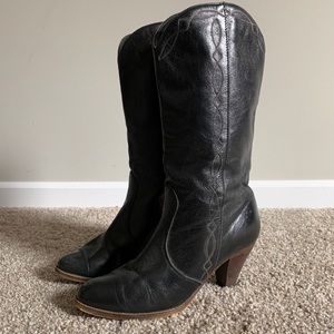 EUC Vintage boot
